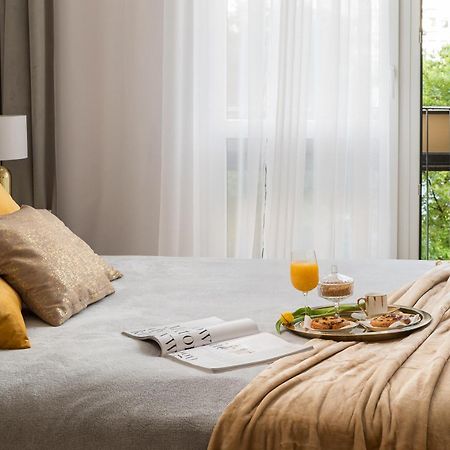 ורשה Gold Premium Central Suite 950 M To Central Station Parking מראה חיצוני תמונה