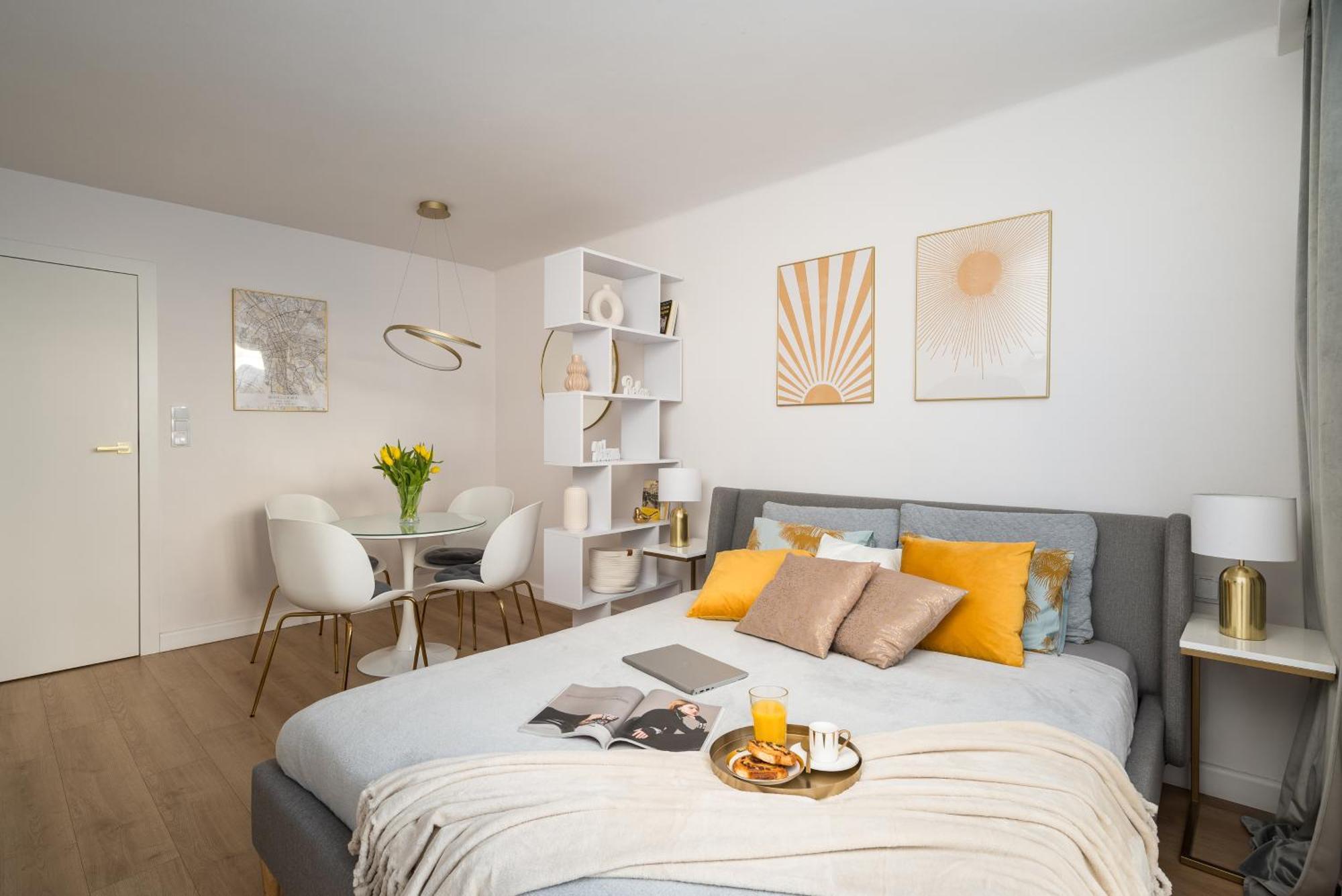 ורשה Gold Premium Central Suite 950 M To Central Station Parking מראה חיצוני תמונה