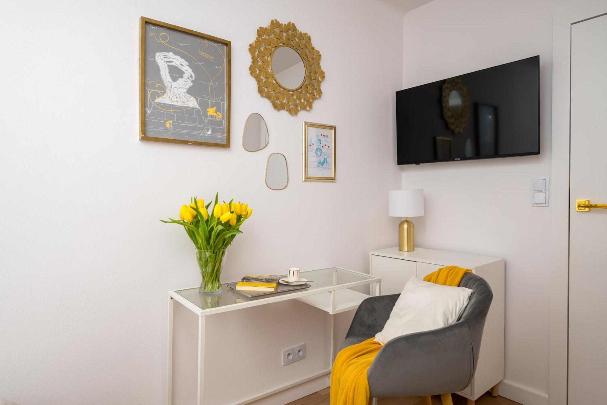 ורשה Gold Premium Central Suite 950 M To Central Station Parking מראה חיצוני תמונה