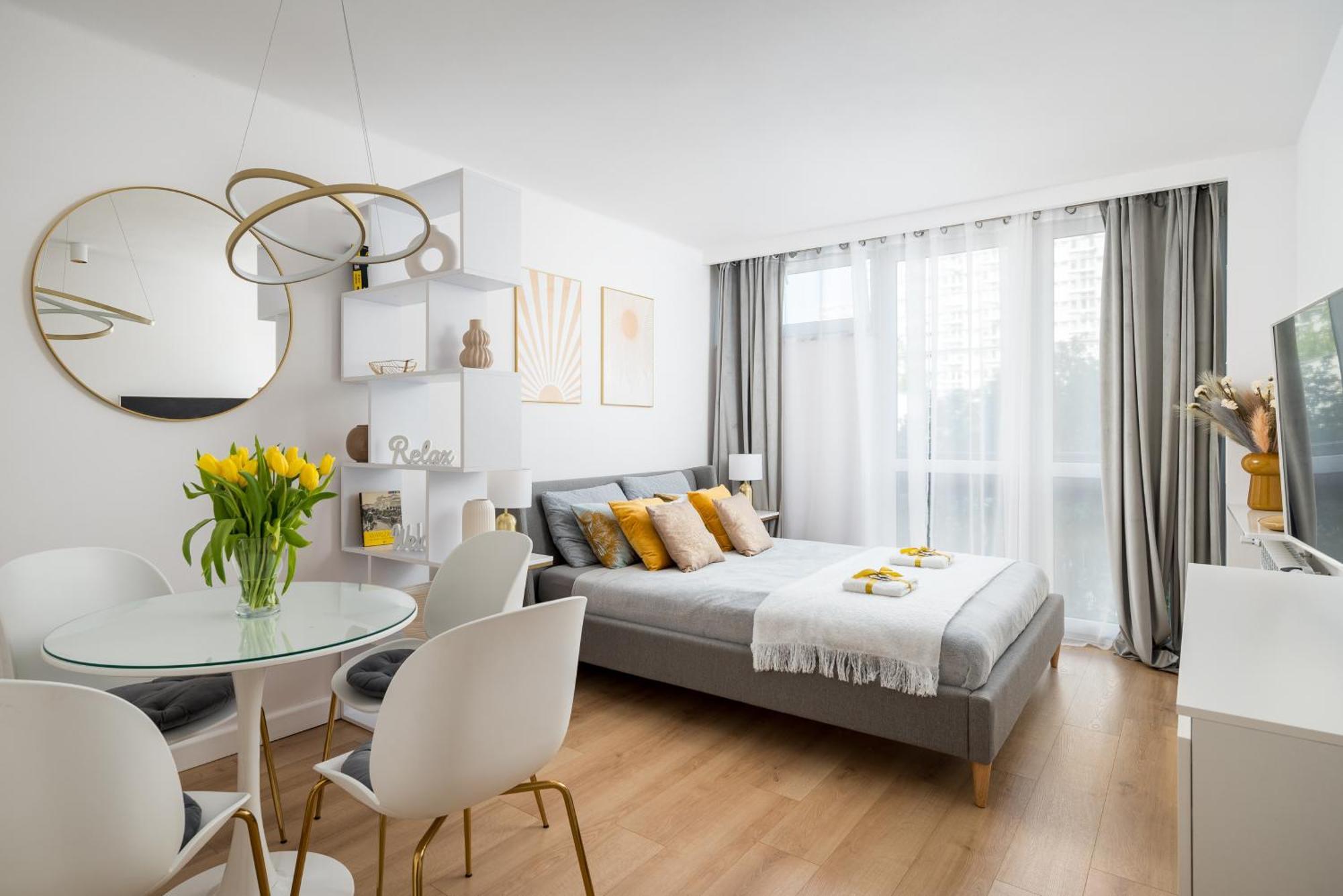 ורשה Gold Premium Central Suite 950 M To Central Station Parking מראה חיצוני תמונה