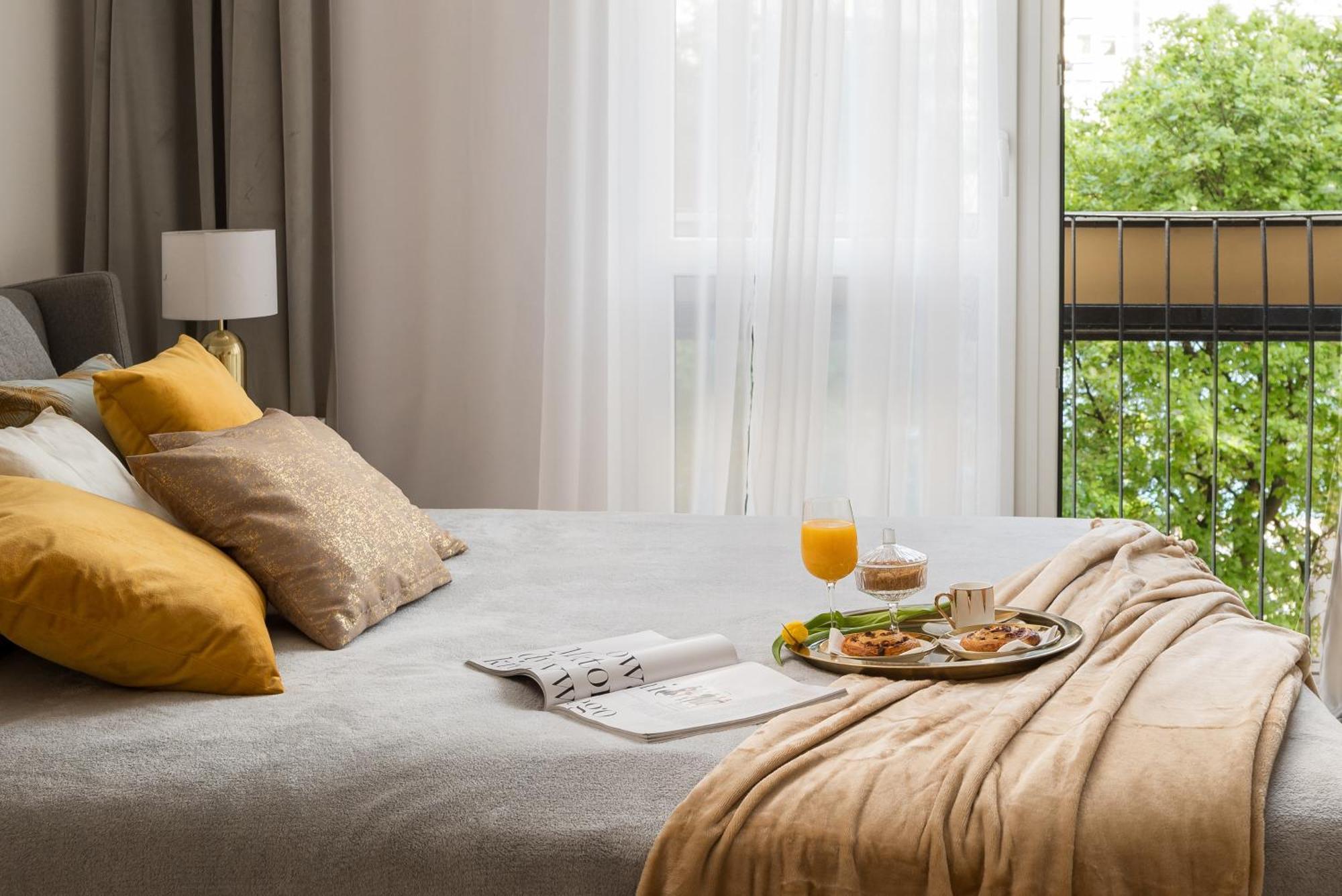 ורשה Gold Premium Central Suite 950 M To Central Station Parking מראה חיצוני תמונה